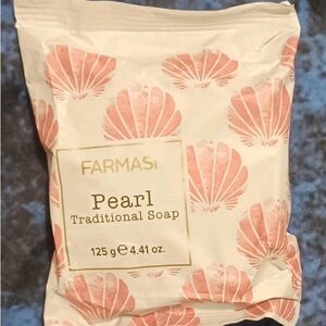 Farmasi Pearl Traditional Soap